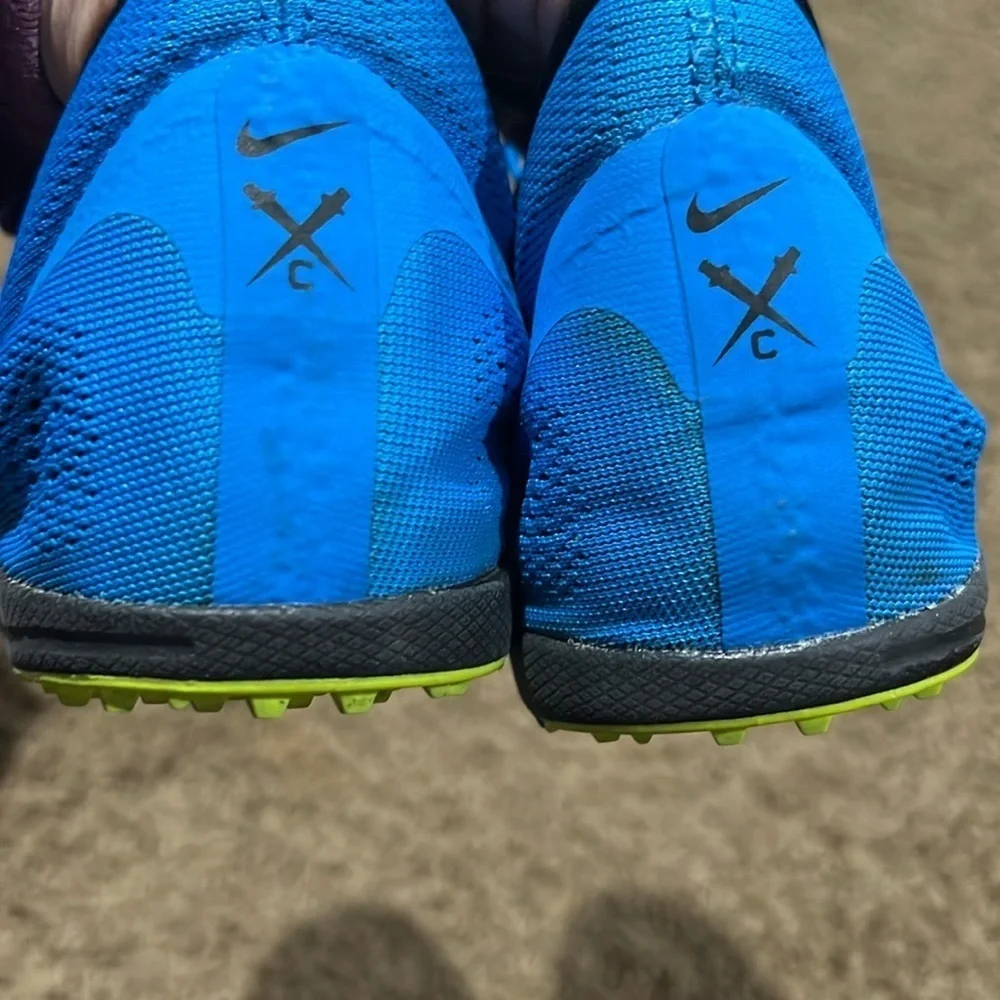 Nike XC Track train Blue Athletic Shoes with Lightweight Design and Rubber Sole